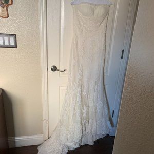 Pronovias Wedding Dress